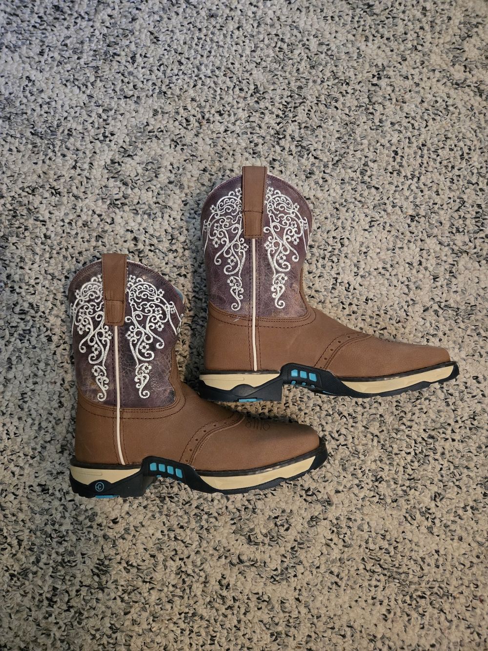 Brown Women's Western Work Boots with Embroidered Shaft